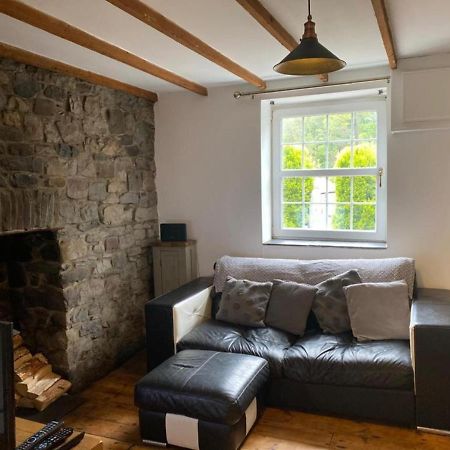 2-Bed Cottage In In Welsh Valley Nr Swansea Exterior photo
