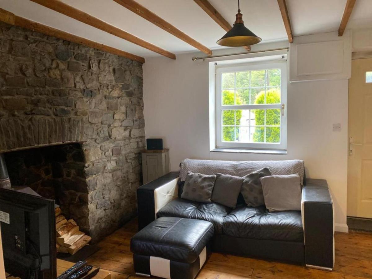 2-Bed Cottage In In Welsh Valley Nr Swansea Exterior photo